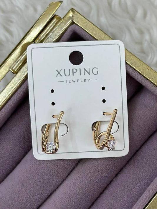 Xuping Taşlı Desenli Rose Gold Şık Küpe
