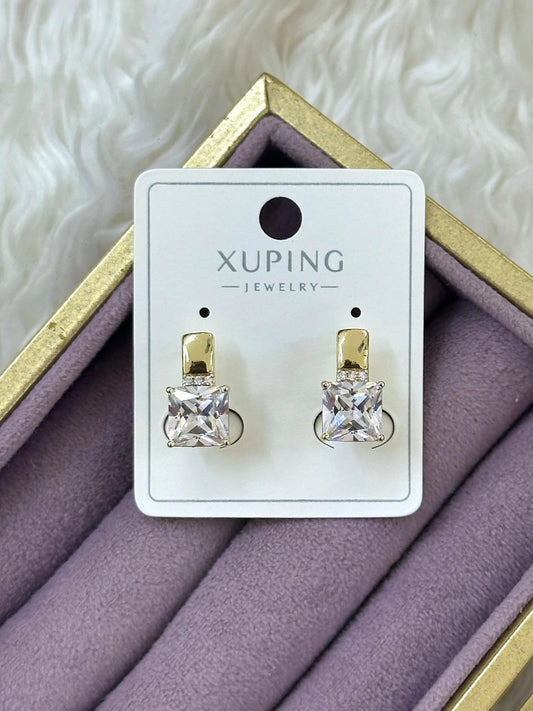 Xuping Kare Taşlı Küpe
