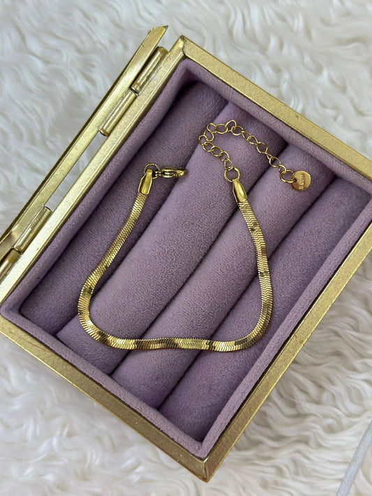 Çelik Gold Yassı Zincir Bileklik