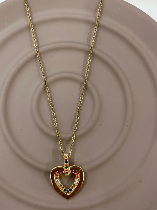 Çelik Gold Renkli Taşlı Kalp Kolye