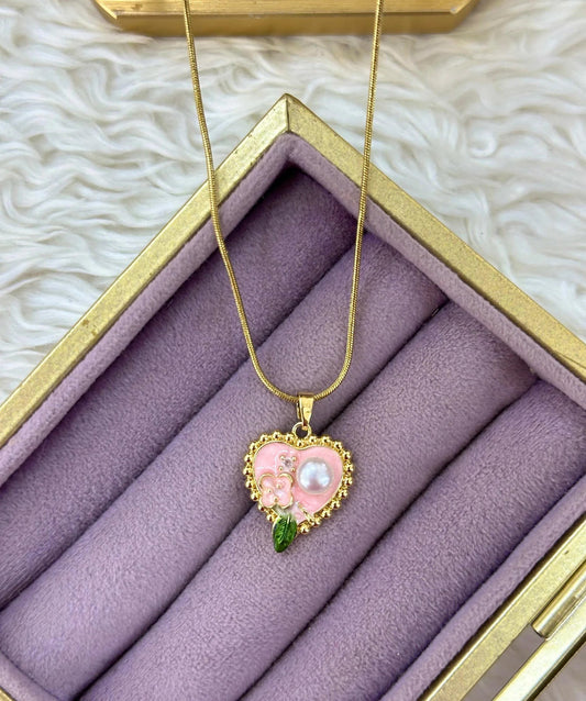 Zarif Pembe Kalp İnci Kolye