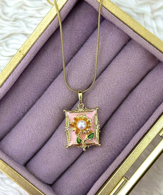 Zarif Pembe Mineli Ayçiçeği Kolye