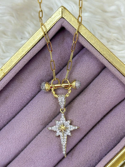 VIP Kuzey Yıldızı Taşlı Kolye – Gold