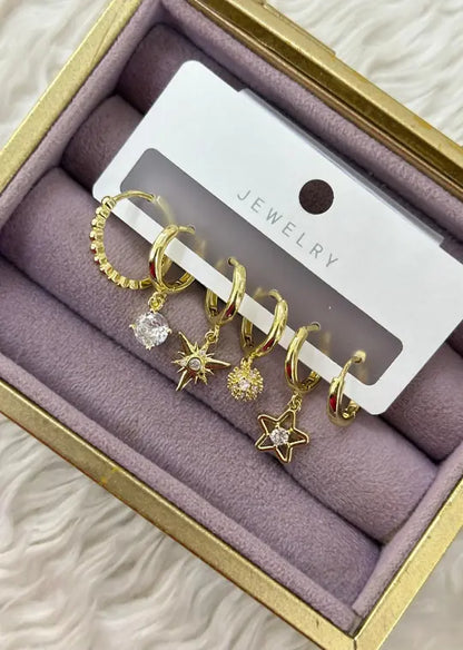 VIP Altın Renkli Yıldız ve Taş Detaylı 6’li Charm Küpe Seti