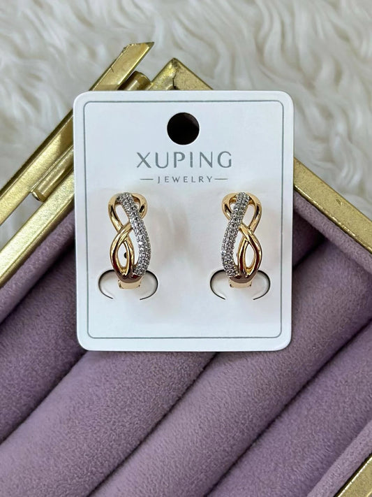 Xuping Sonsuzluk Model Zirkon Taşlı Küpe