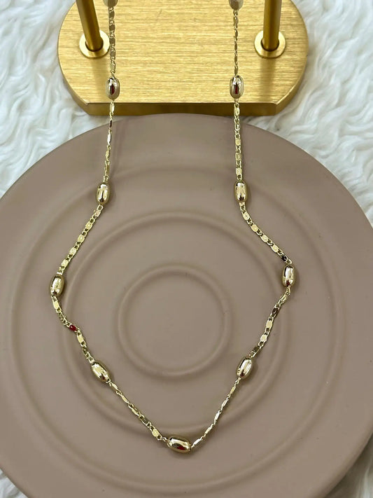 Xuping Gold Renkli Oval Boncuklu Zincir Kolye